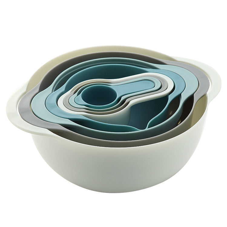 NNEDSZ Blue 8-Piece Baking Tool Set – Measuring Cups, Spoons, Rainbow Mixing Bowls, Vegetable Washing Basket, and Flour Sifter